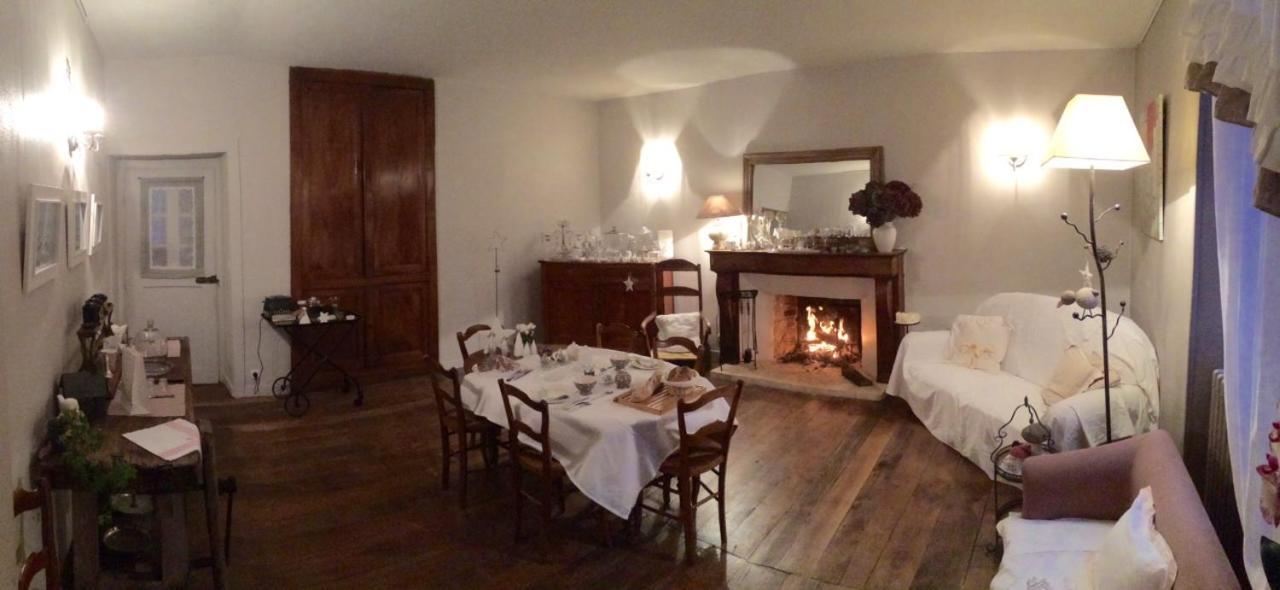 Le Clos Des Anges Dinge Экстерьер фото